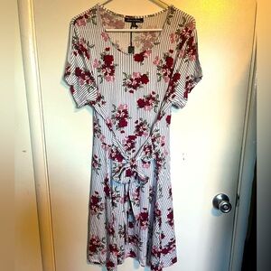 NWT Alison Andrews floral dress